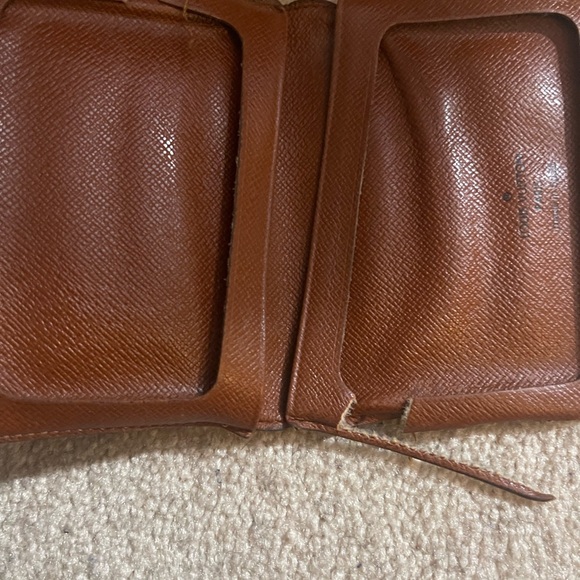 Hat - Picture 4 of 4